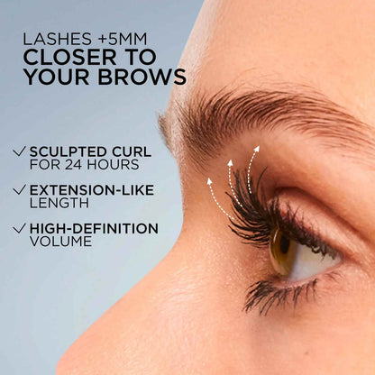 Longer Lashes Instantly with Lash Extension Mascara
