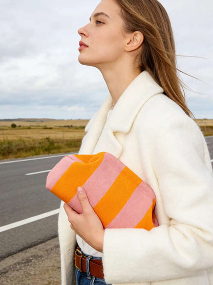 Chic Cloud Crossbody Bag